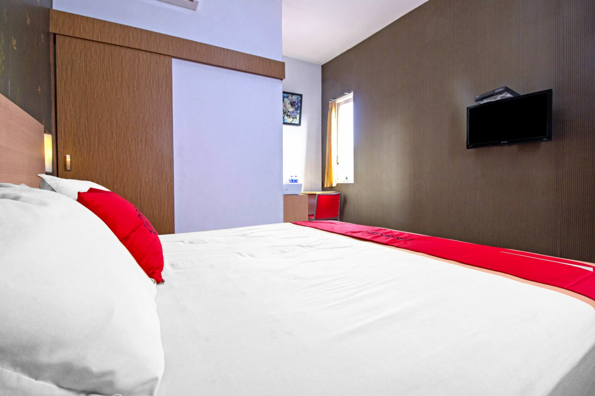 Reddoorz Syariah Near Btc Fashion Mall باندونج المظهر الخارجي الصورة